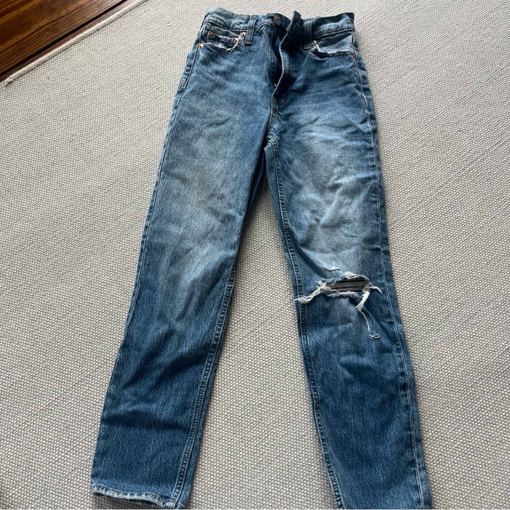 GAP women’s cheeky straight sky high size 24/00R- Dark Blue